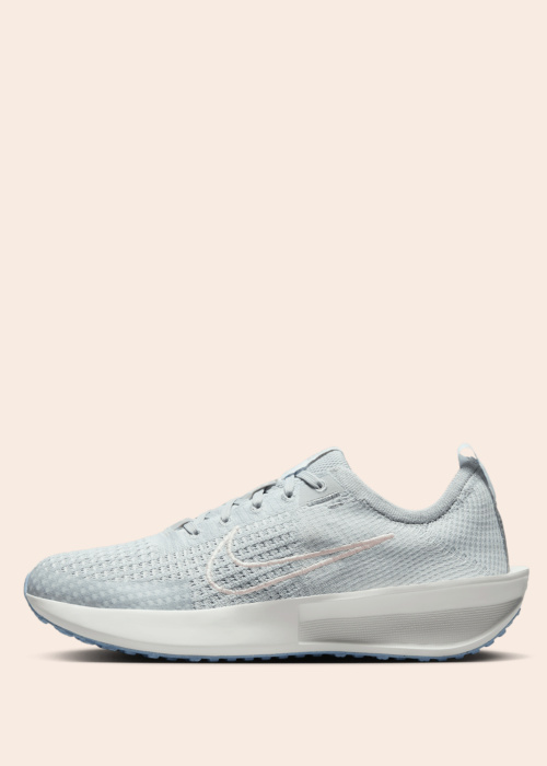 Беговые кроссовки Interact Run Nike