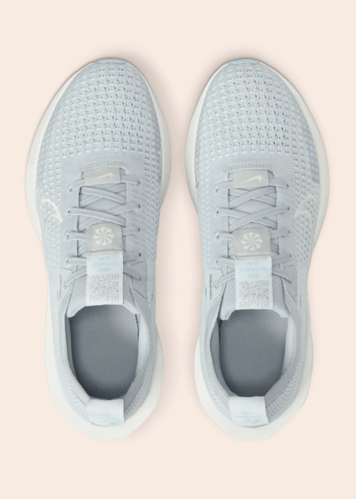 Беговые кроссовки Interact Run Nike