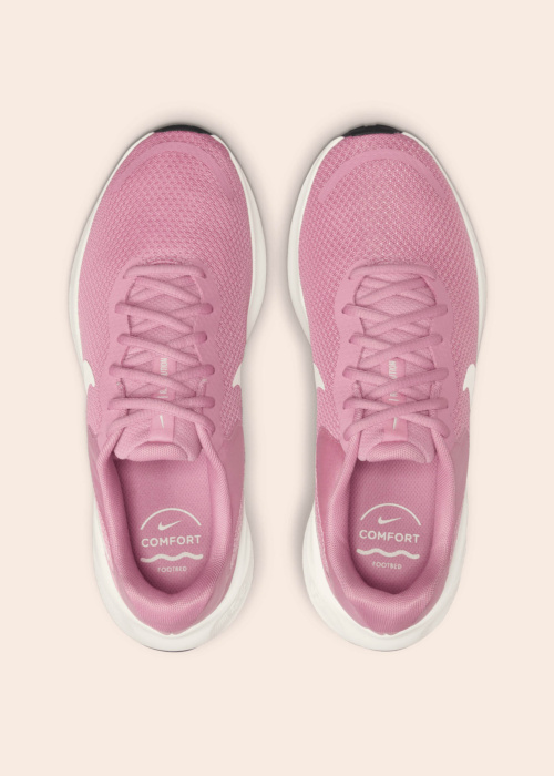 Беговые кроссовки Revolution 7 Nike