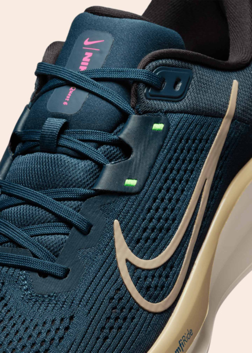 Беговые кроссовки Quest 6 Nike