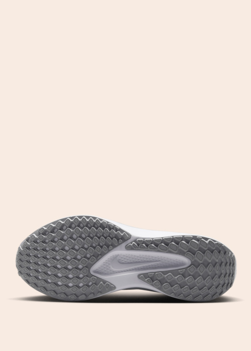 Беговые кроссовки Quest 6 Nike