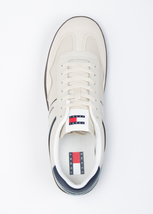 Tommy Jeans tennised