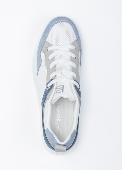 Bagatt tennised Payne