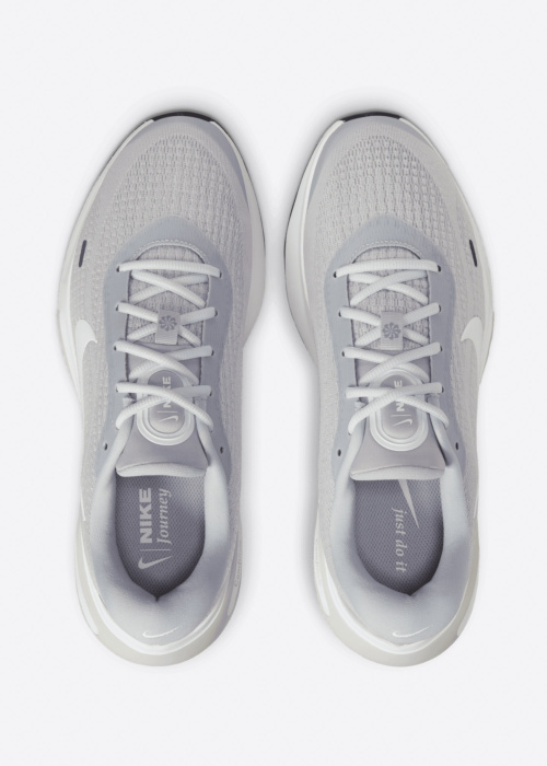 Беговые кроссовки Journey Run Nike