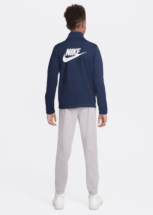 Спортивный комплект Nike