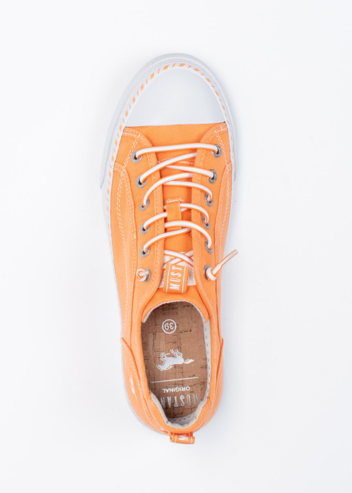 Тенниски Mustang