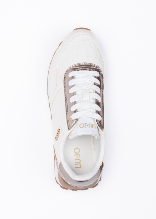 Liu-Jo vabaajajalatsid Evelyn