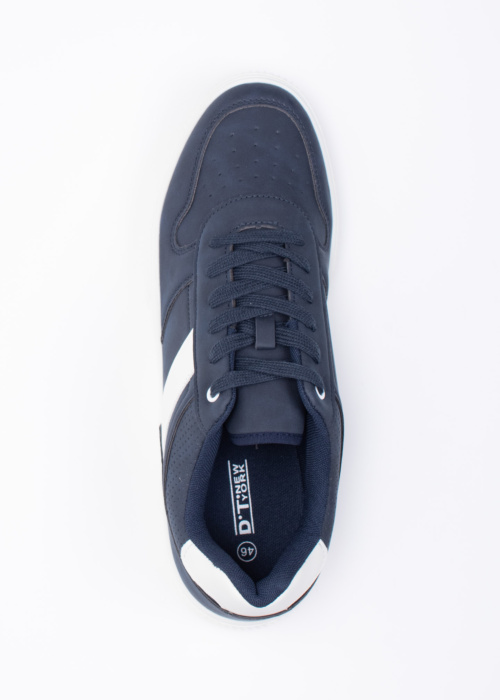 Best Buy tennised D.T. New York