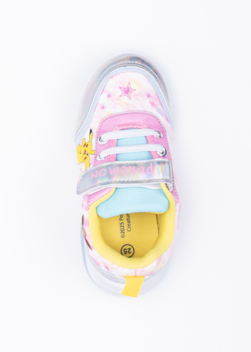 Leomil vilkuvad vabaajajalatsid Pokemon