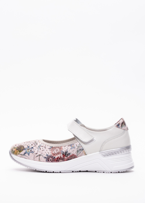 Topway vabaajajalatsid