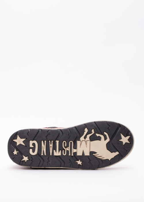 Кроссовки Mustang