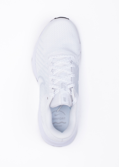 Nike jooksujalatsid Run Defy