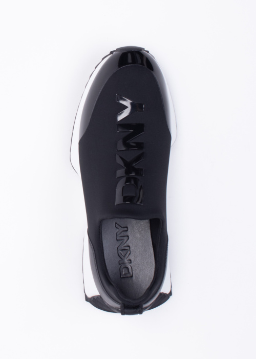 Кроссовки DKNY