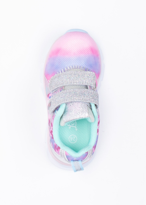 Leaf vilkuvad vabaajajalatsid Skalka