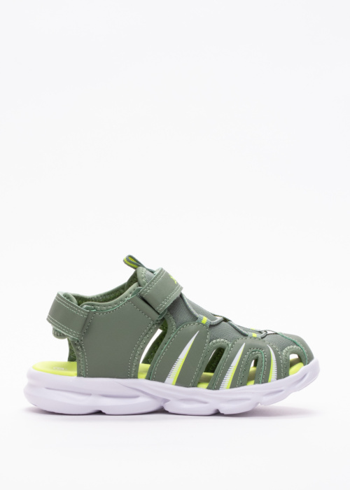 Leaf vilkuvad sandaalid Skulltorp