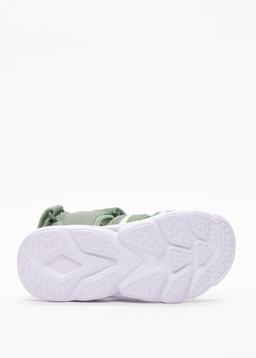 Leaf vilkuvad sandaalid Skulltorp