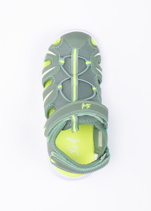 Leaf vilkuvad sandaalid Skulltorp