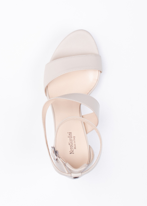 Босоножки NeroGiardini