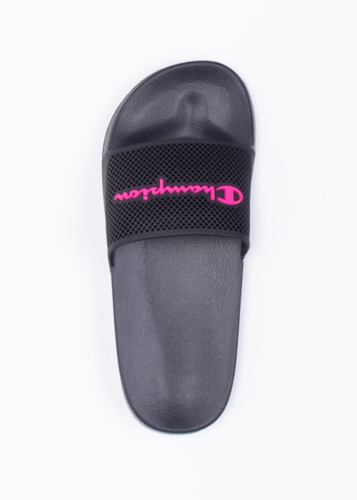 Champion basseiniplätud