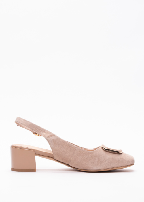 Loretta Vitale kingad