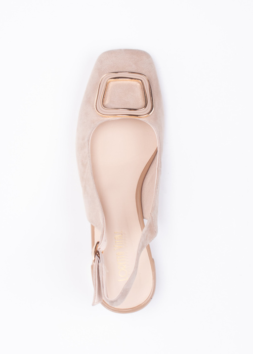 Loretta Vitale kingad