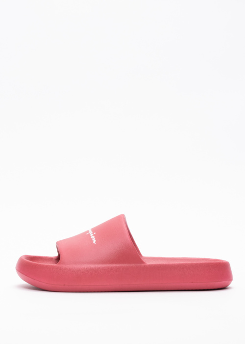 Champion basseiniplätud