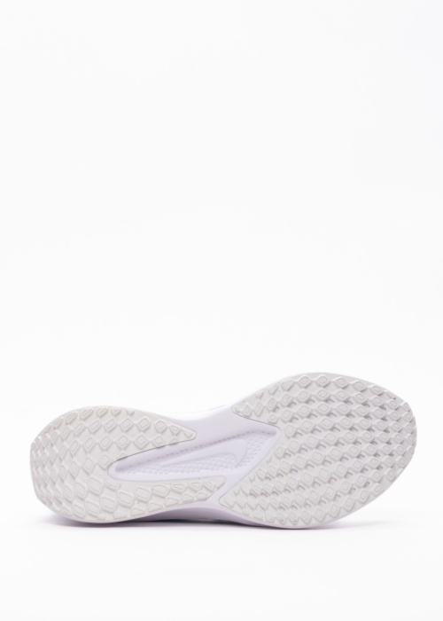 Беговые кроссовки Quest 6 Nike