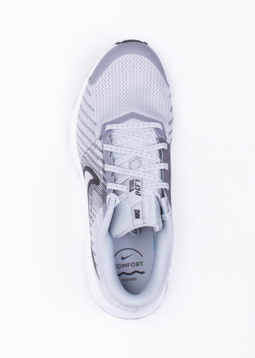 Беговые кроссовки Run Defy Nike