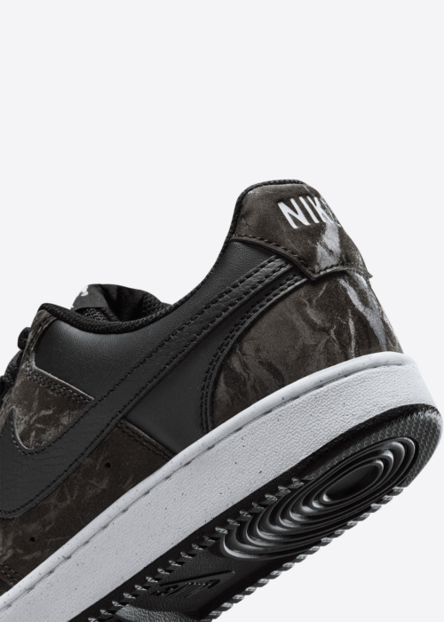 Nike tennised Court Vision