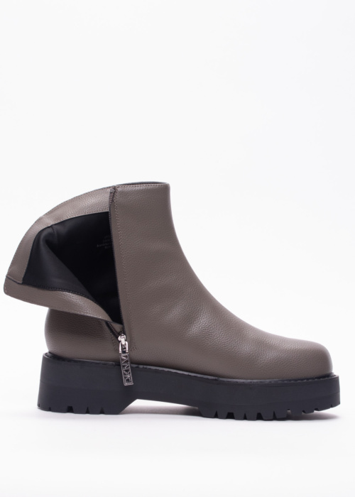 DKNY poolsaapad Binyamin