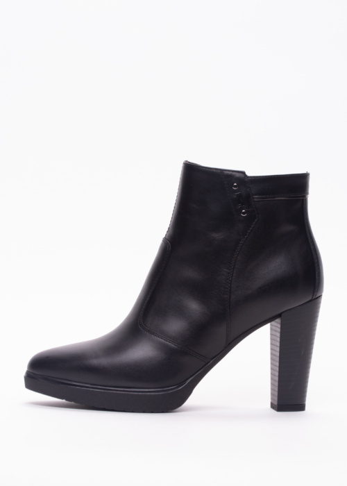 Полусапоги NeroGiardini