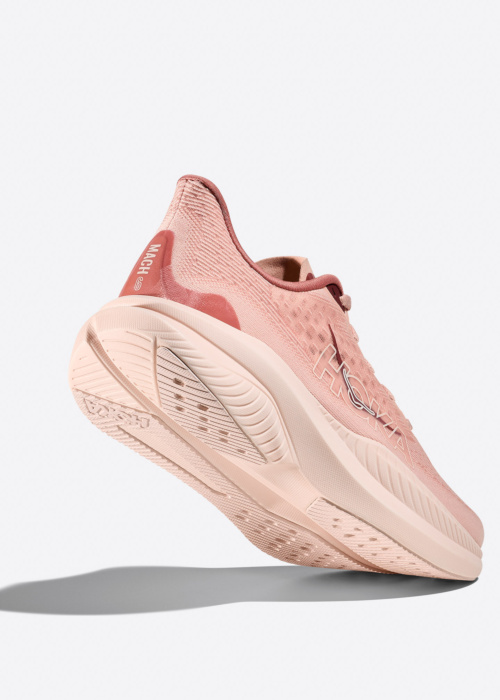 Беговые кроссовки Mach 6 Hoka