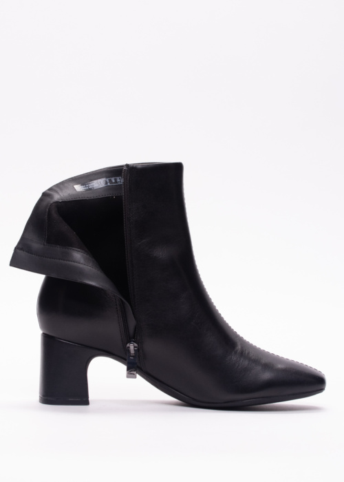 Clarks poolsaapad Fernie