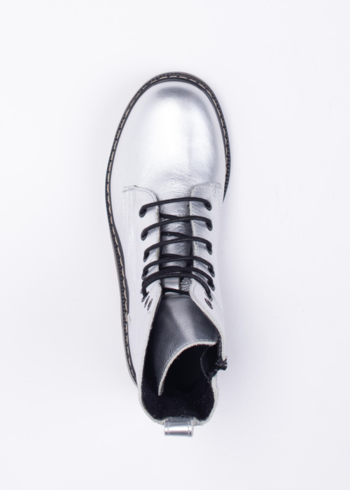 Musse & Cloud poolsaapad