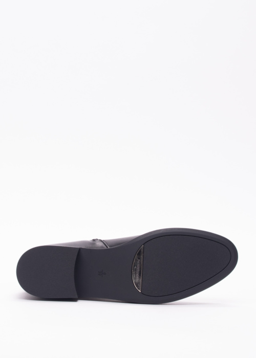 Peter Kaiser poolsaapad