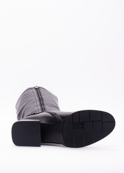 Loretta Vitale saapad