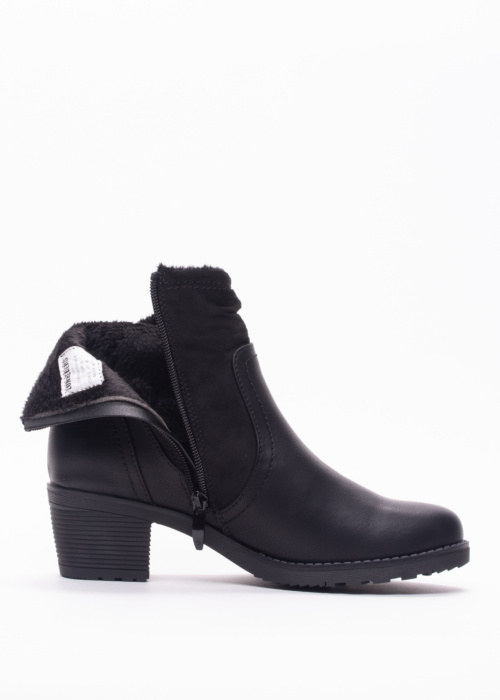 Lundeberg poolsaapad Tara