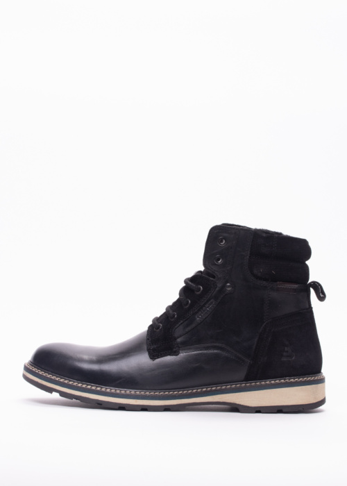 Bullboxer poolsaapad