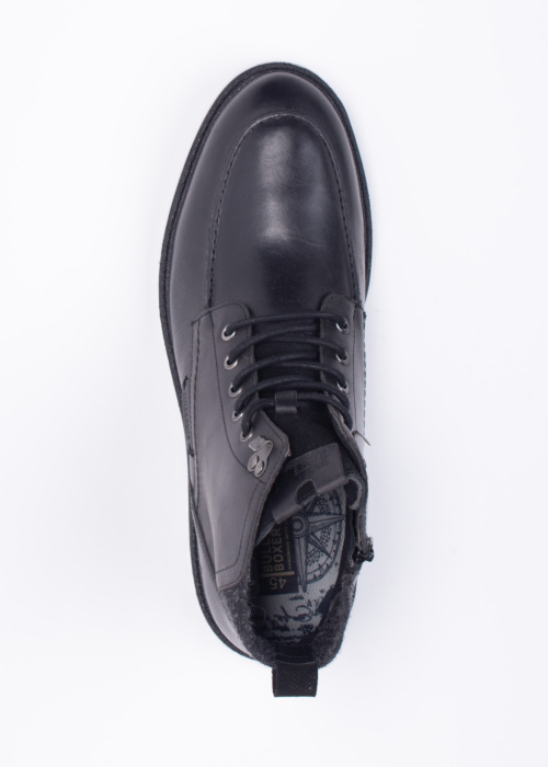 Bullboxer poolsaapad