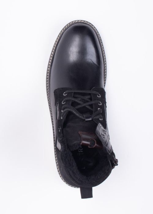 Bullboxer poolsaapad