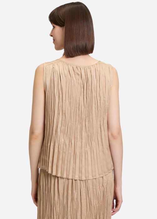 Топ Betty Barclay