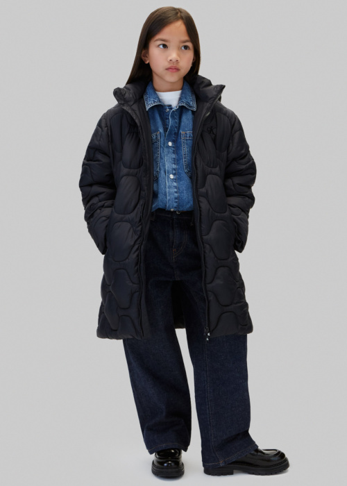Calvin Klein tepitud talvemantel