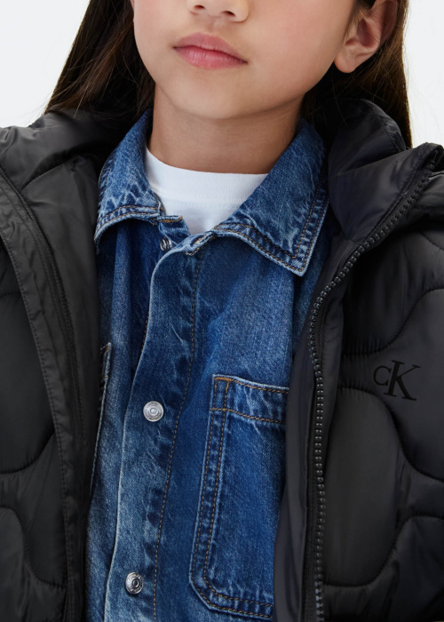 Calvin Klein tepitud talvemantel