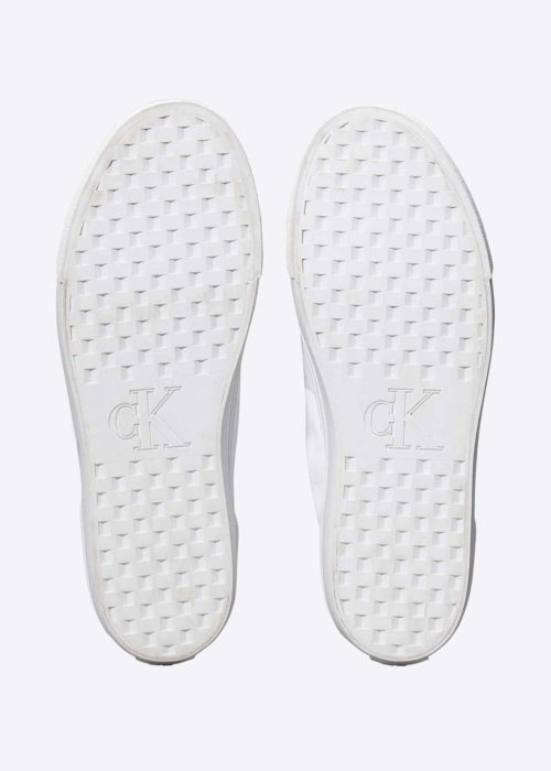 Calvin Klein tennised