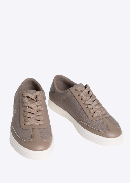 Calvin Klein tennised