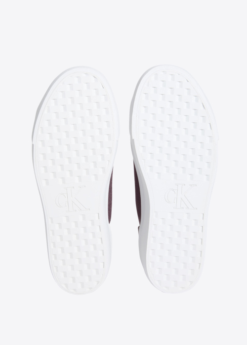 Calvin Klein tennised