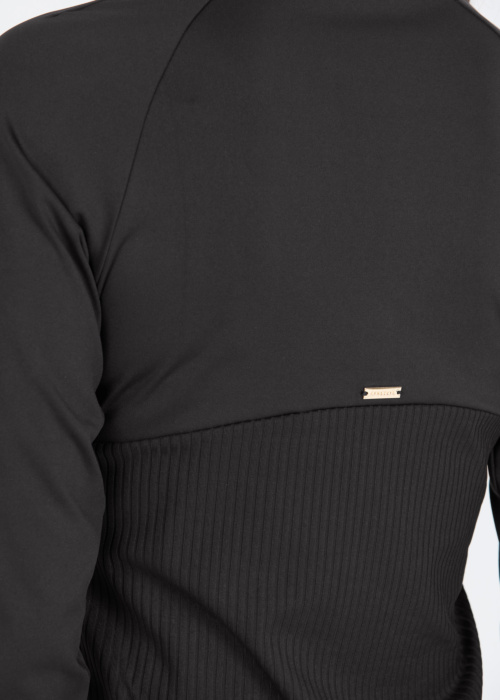 Спортивная куртка Aliya Athlecia