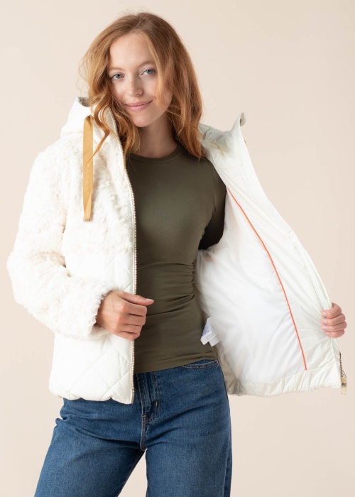 Весенне-осенняя куртка Hakkila Luhta