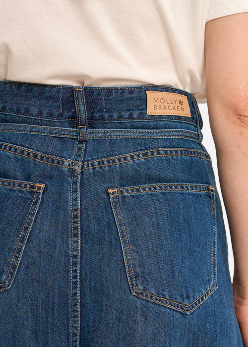 Molly Bracken teksaseelik