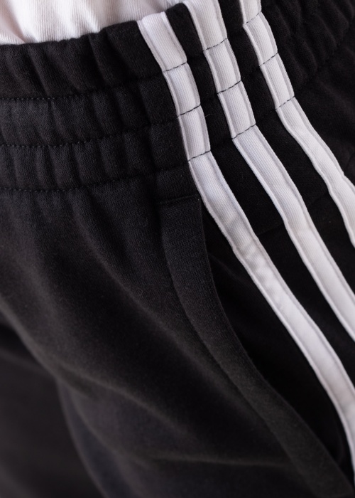 Спортивные штаны adidas